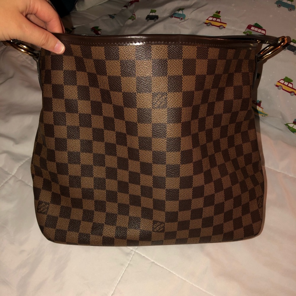 Authentic Delightful Pm